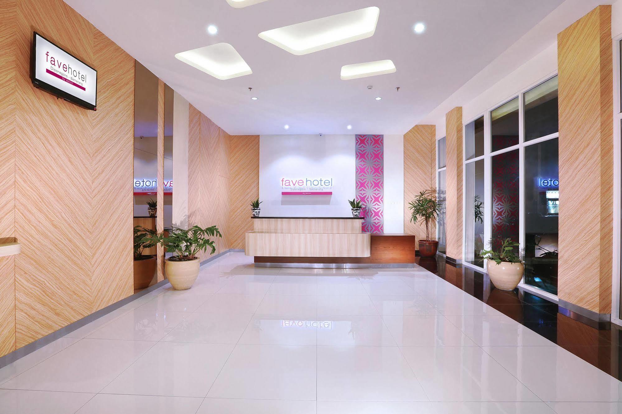 Hotel Favehotel Simpang Lima -